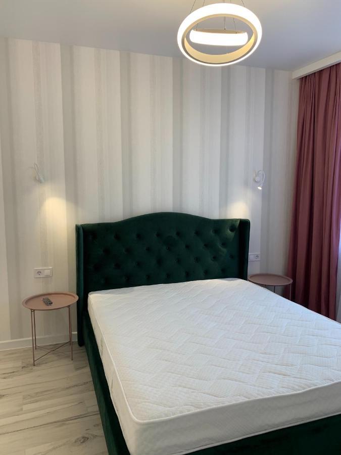 Sunny Apartment 5 Odessa Zewnętrze zdjęcie