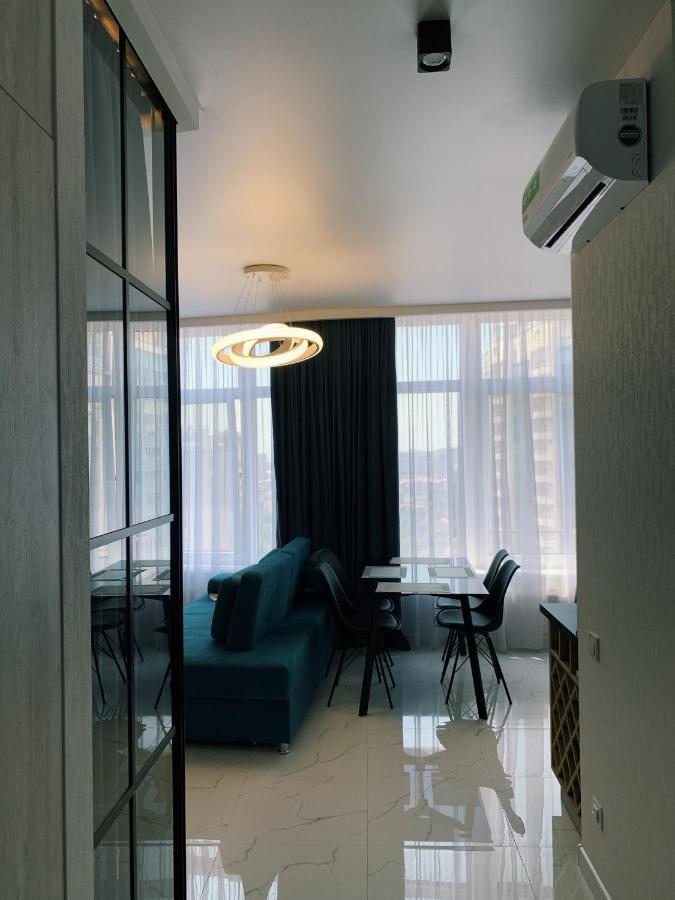 Sunny Apartment 5 Odessa Zewnętrze zdjęcie